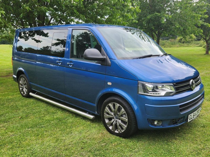 VOLKSWAGEN CARAVELLE 2.0 BiTDI BlueMotion Tech SE DSG Euro 5 (s/s) 5dr