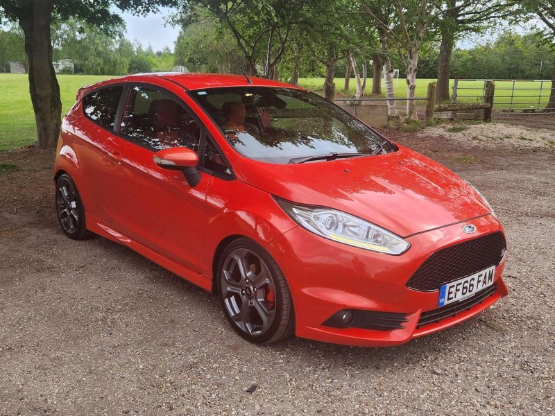 FORD FIESTA 1.6T EcoBoost ST-3 Euro 6 3dr